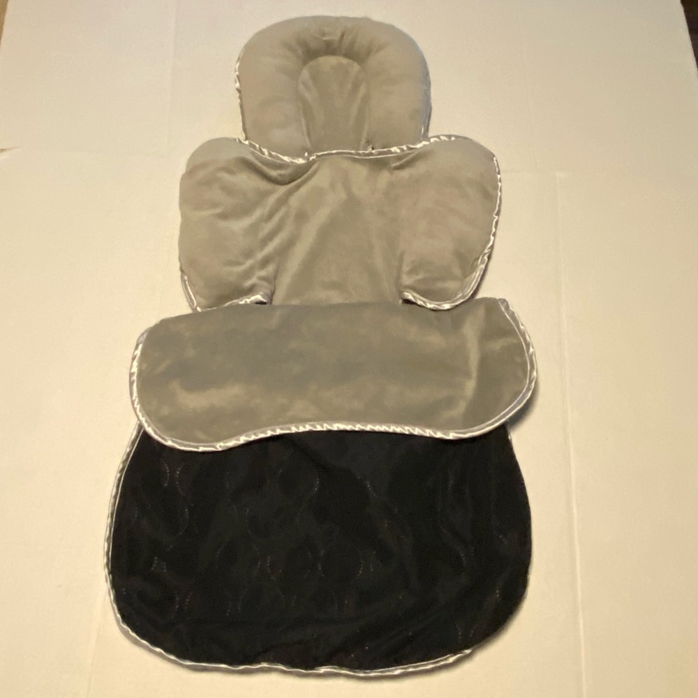 Summer infant snuzzler bunting baby newborn support stroller blanket grey